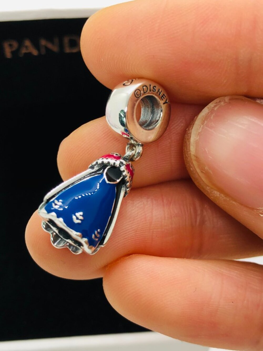 ✨🔥Pandora Disney Anna Dress Charm Blue/Pink Enamel